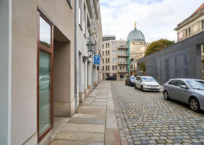 公寓 Global Living - Design I Center I Balcony I Smart-tv I Kitchen I 德累斯顿